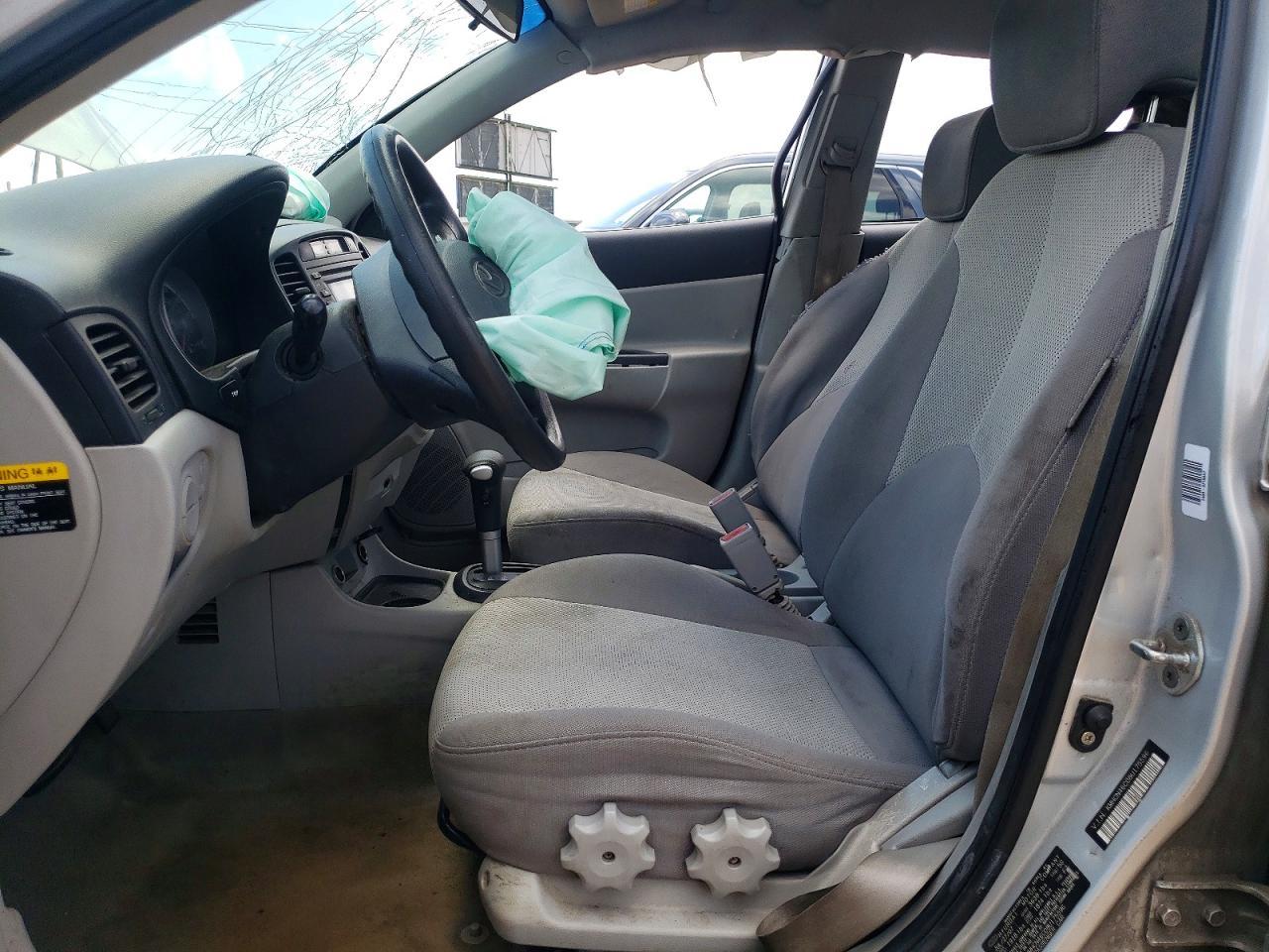 2008 Hyundai Accent Gls - Фото 7