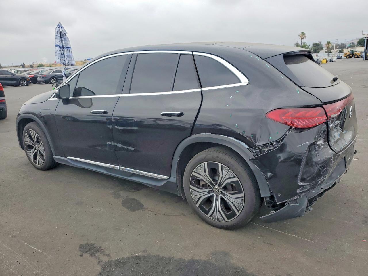 2023 Mercedes-Benz Eqe Suv 350+ - Фото 2