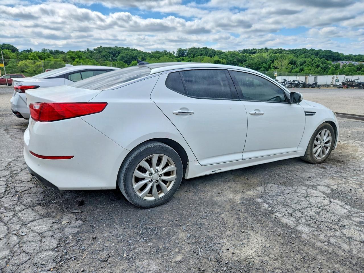 2015 Kia Optima Ex - Image 3