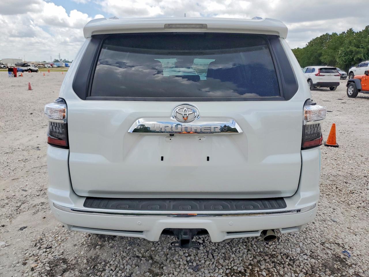 2024 Toyota 4Runner Limited - Image 6