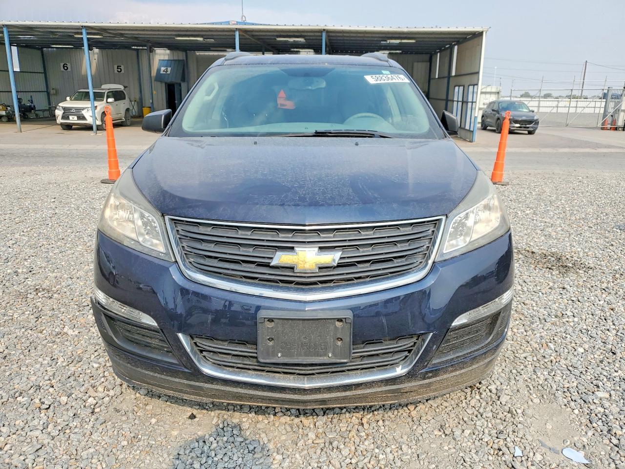 2016 Chevrolet Traverse Ls Awd - Image 5