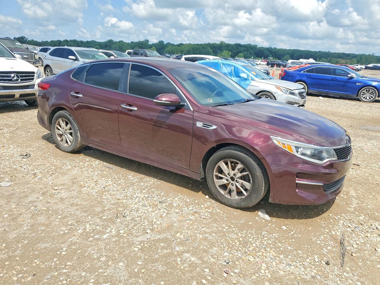 2016 Kia Optima Lx - Image 4