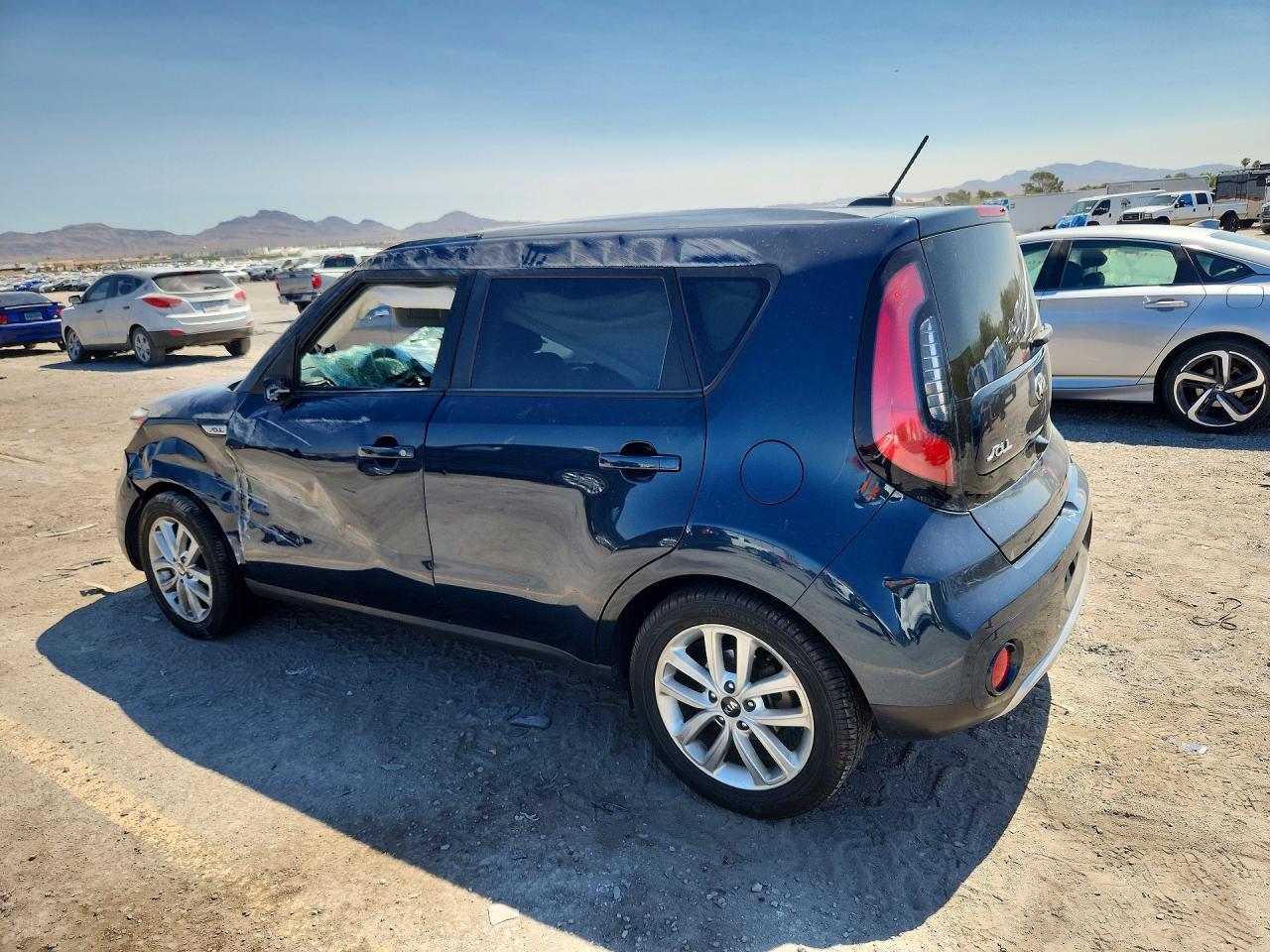 2018 Kia Soul + - Фото 2
