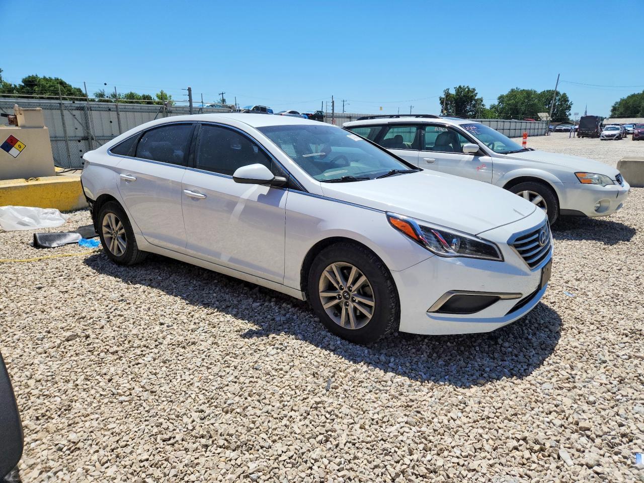2016 Hyundai Sonata Se - Image 4