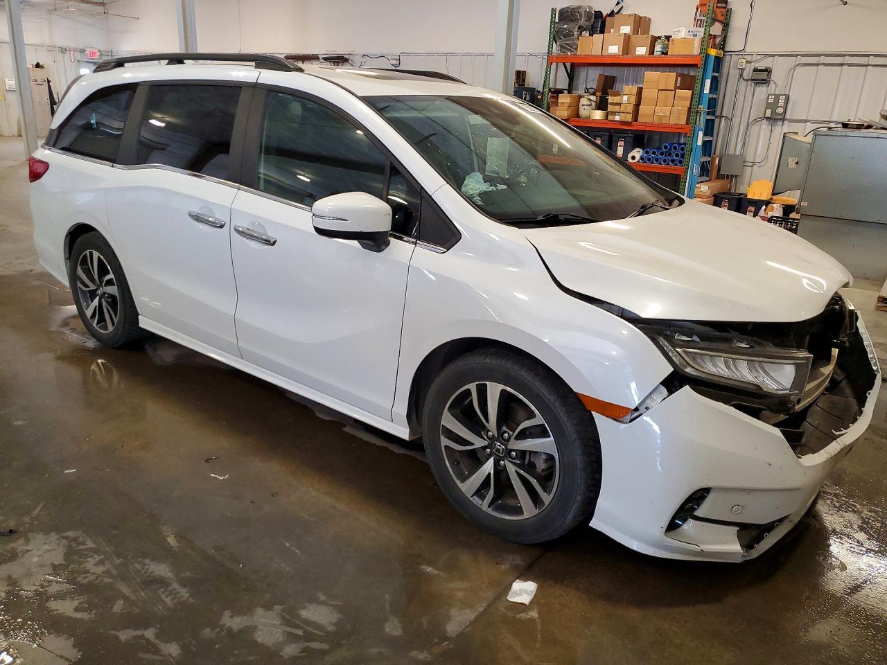 2021 Honda Odyssey Touring - Фото 4
