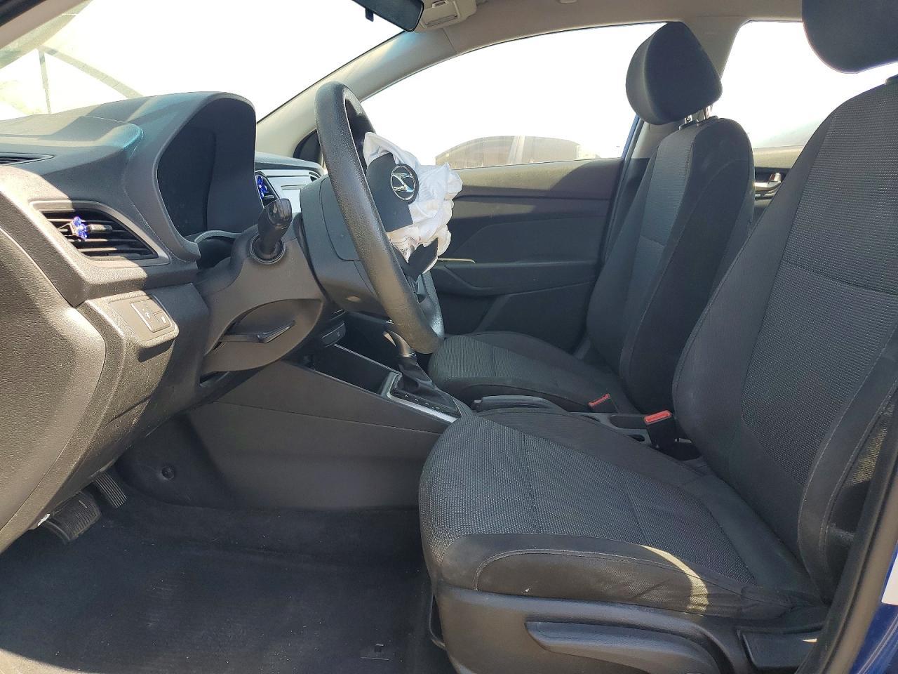 2018 Hyundai Accent Se - Фото 7