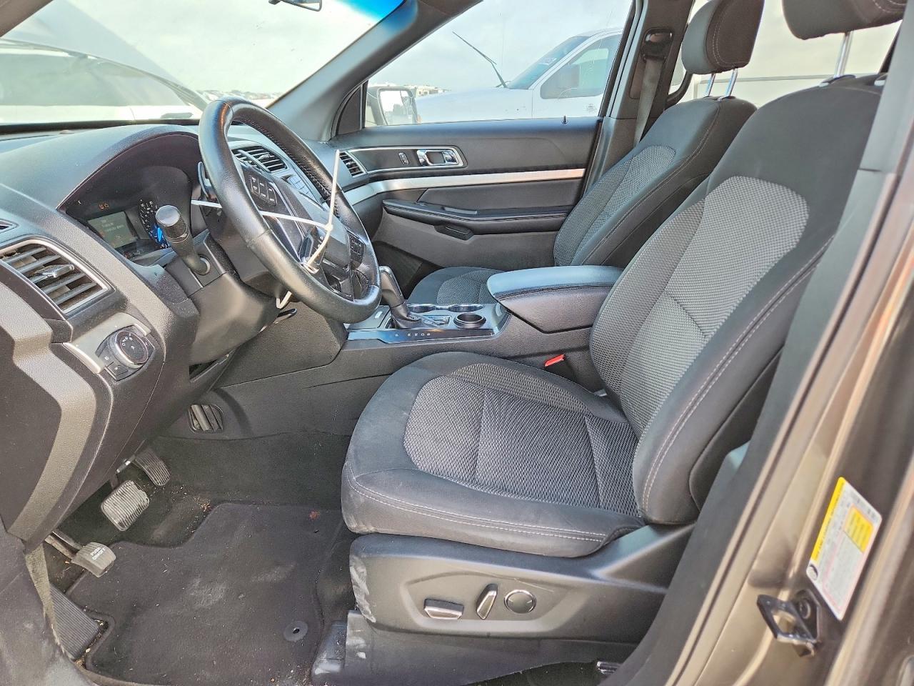 2017 Ford Explorer Xlt - Image 7