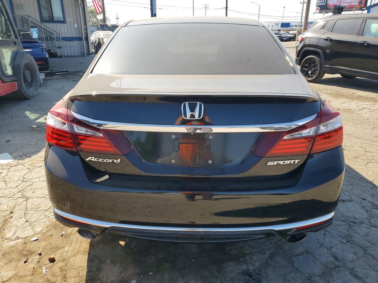 2017 Honda Accord Sport - Фото 6