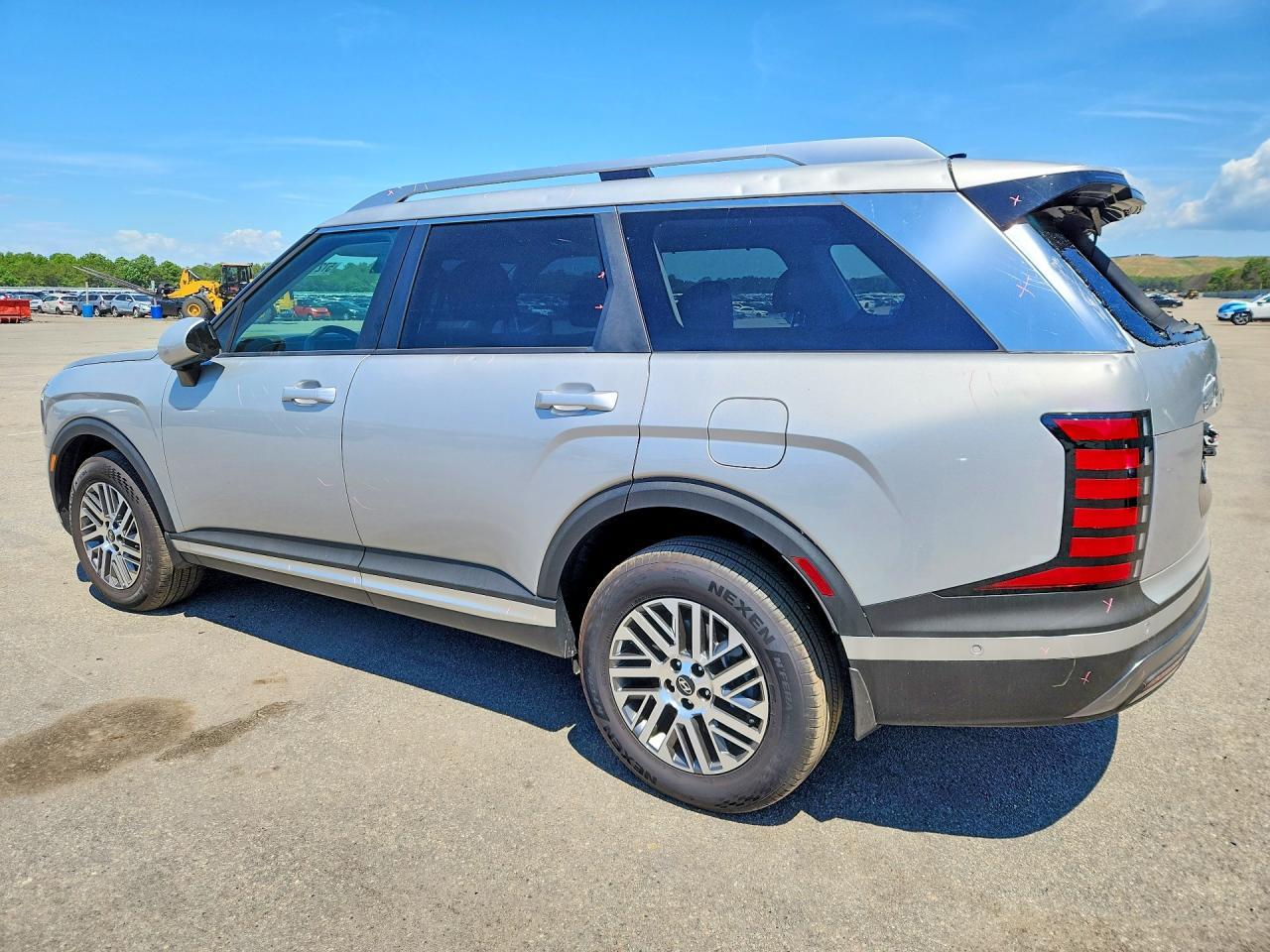 2026 Hyundai Palisade Sel Premium - Image 2