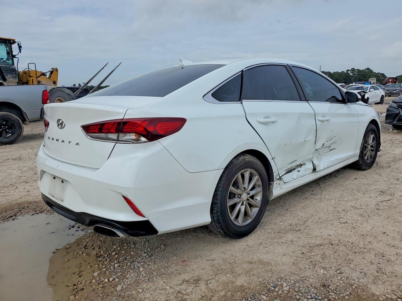 2018 Hyundai Sonata Se - Фото 3