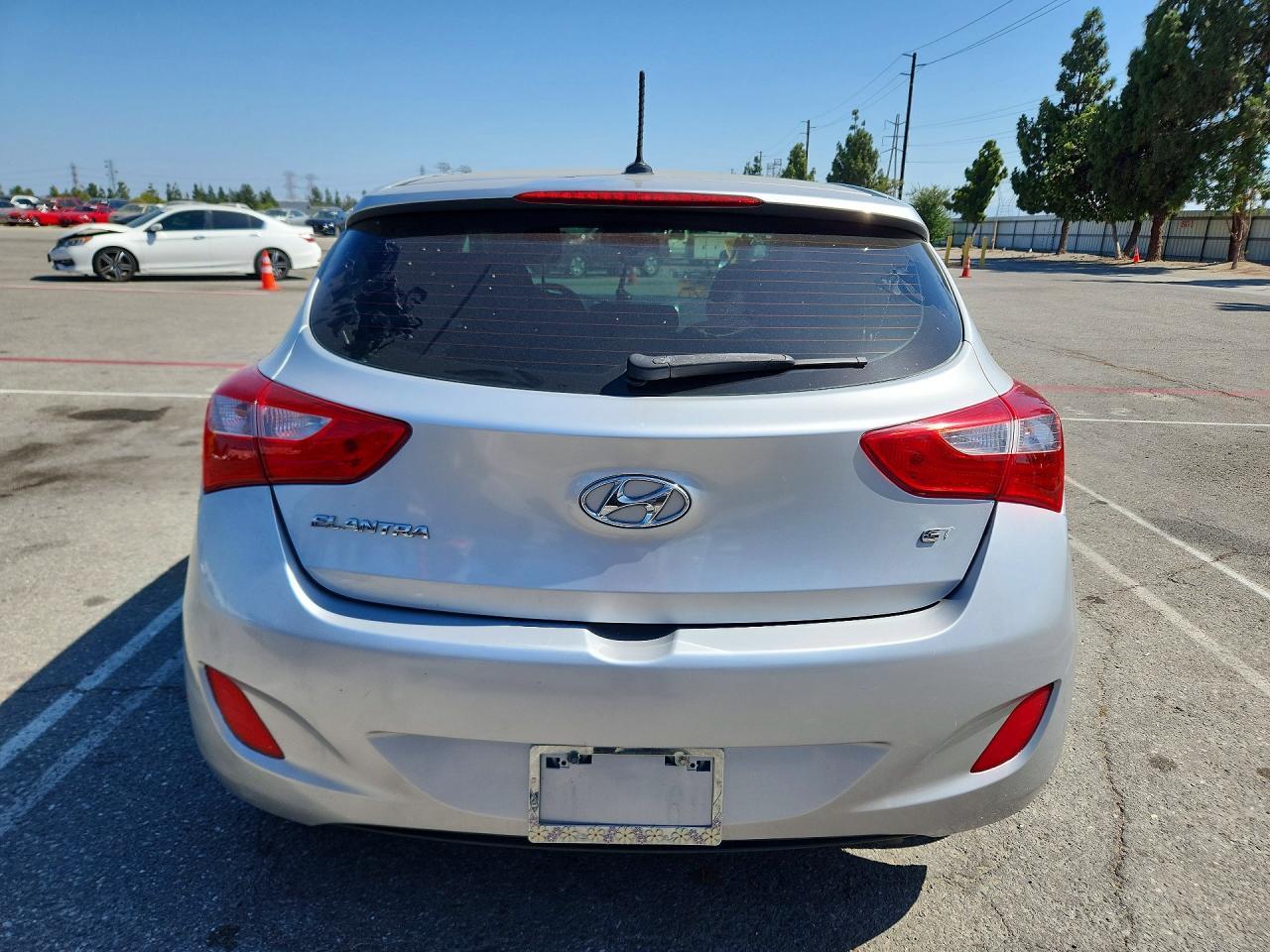 2016 Hyundai Elantra Gt Base - Фото 6