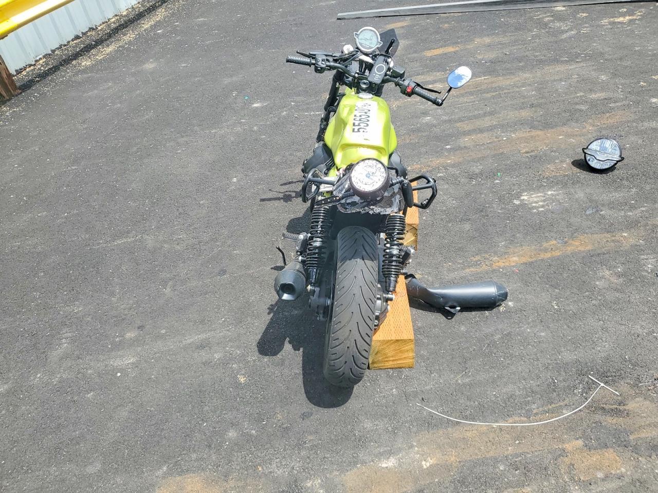 2026 Moto Guzzi V7 Sport - Фото 6
