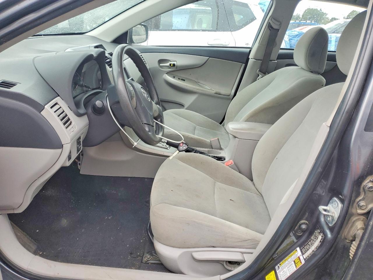 2012 Toyota Corolla Le - Фото 7