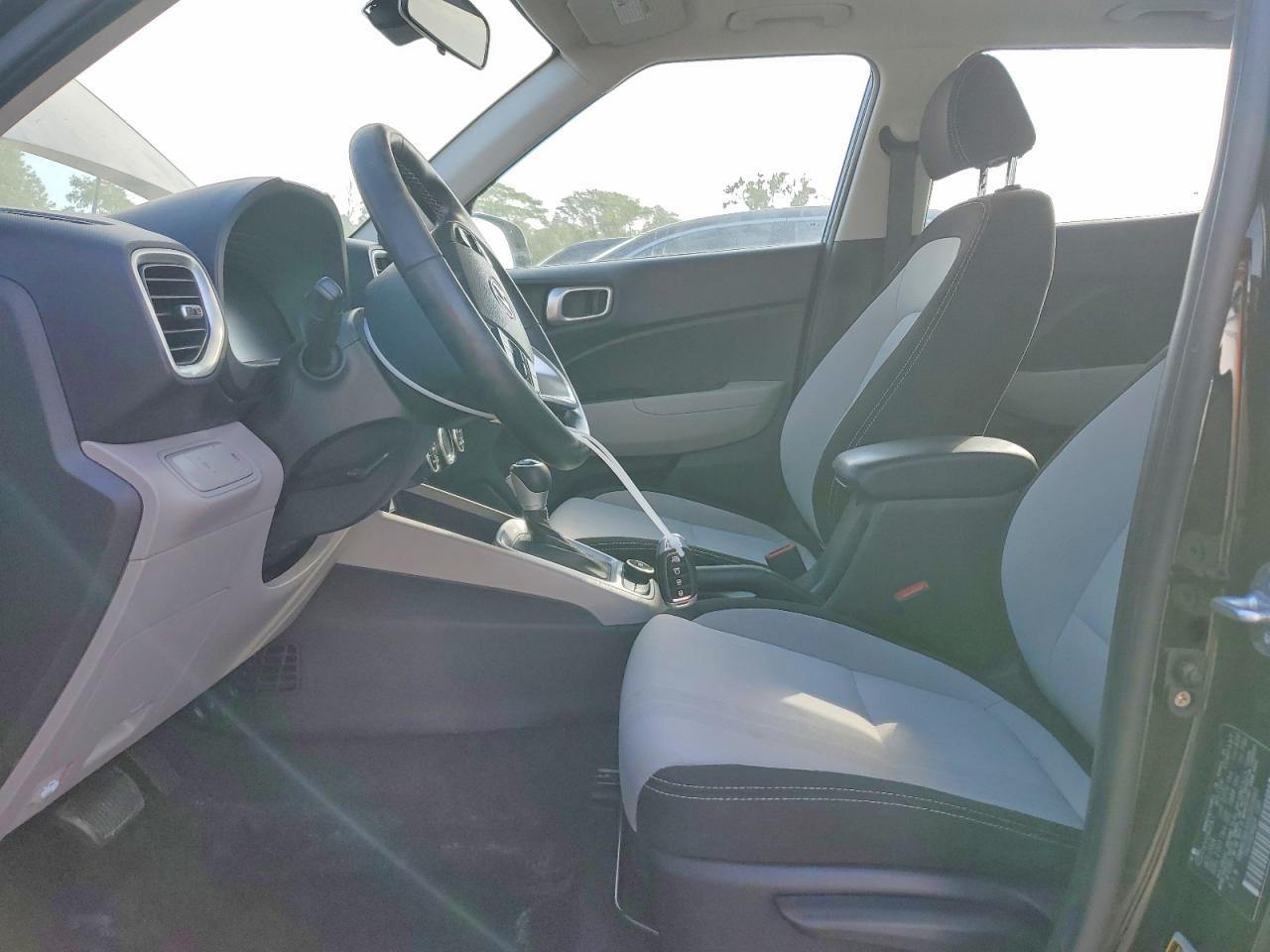 2025 Hyundai Venue Sel - Фото 7