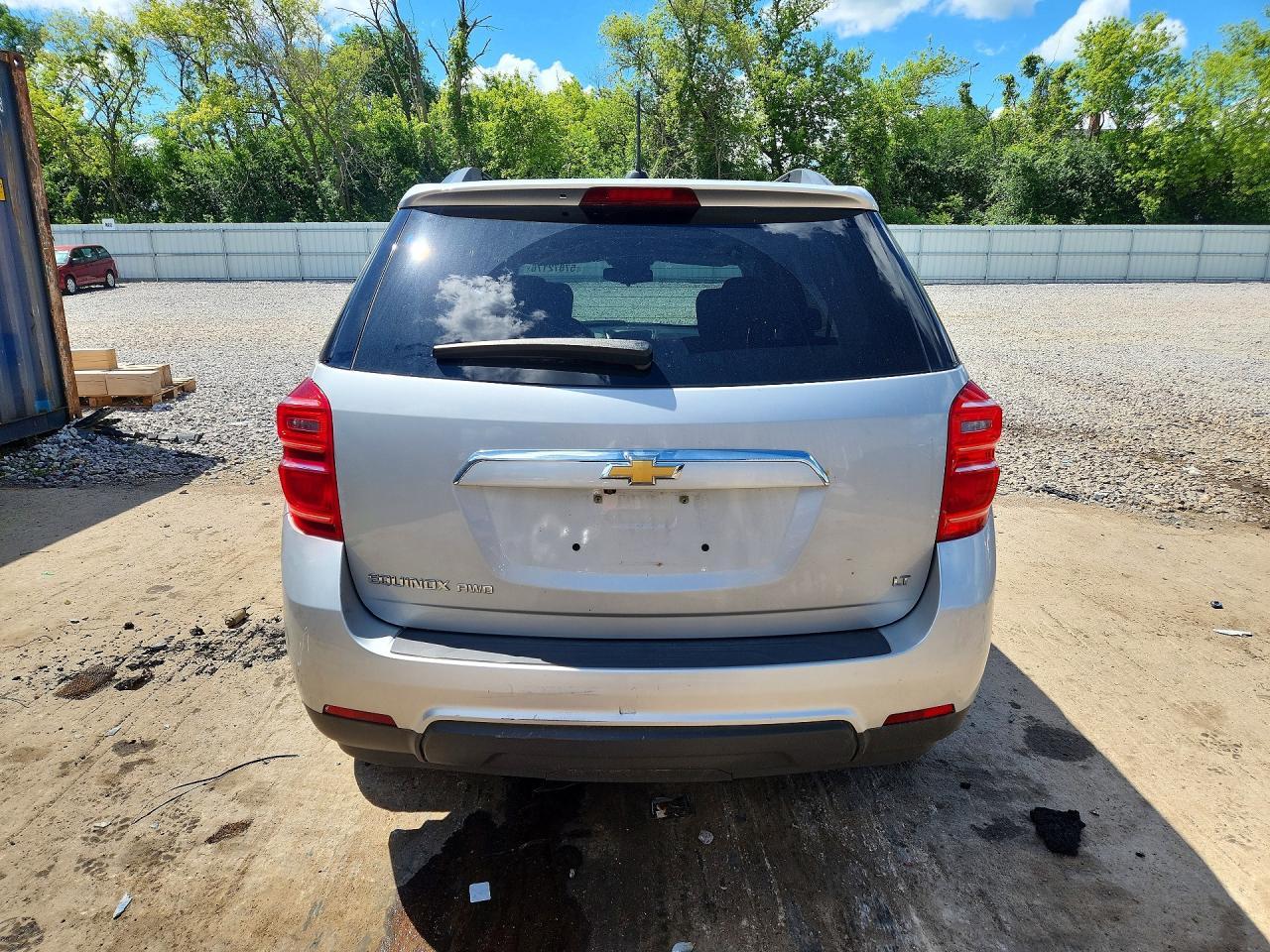 2017 Chevrolet Equinox Lt - Image 6