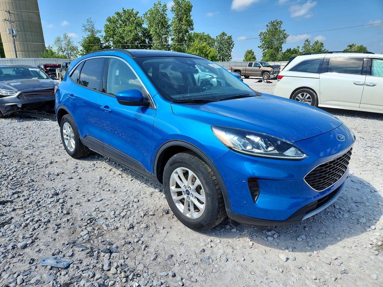 2020 Ford Escape Se - Фото 4