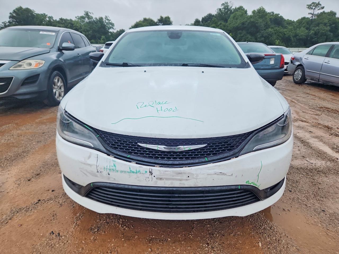 2017 Chrysler 200 Lx - Image 5