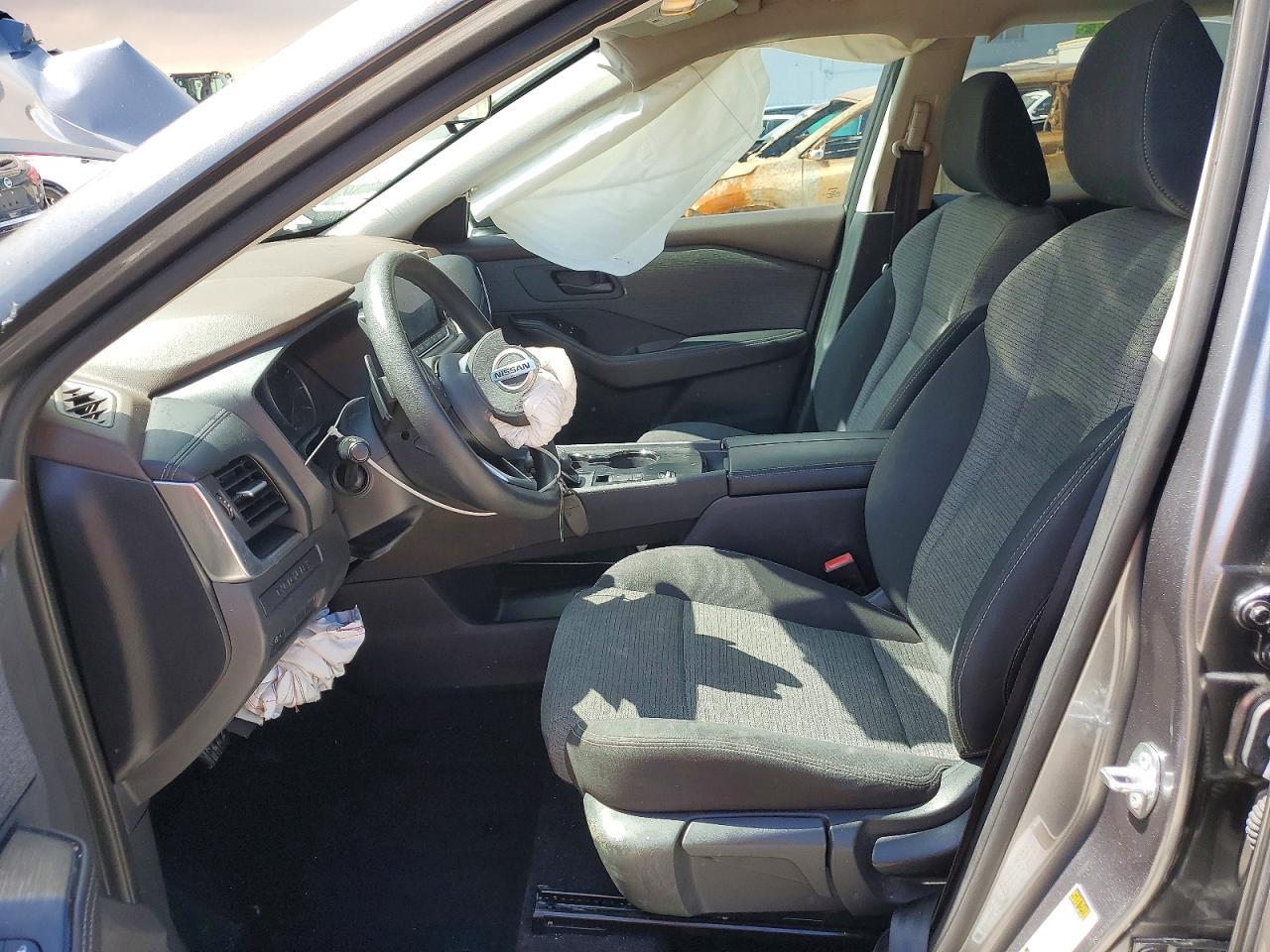 2021 Nissan Rogue S - Image 7