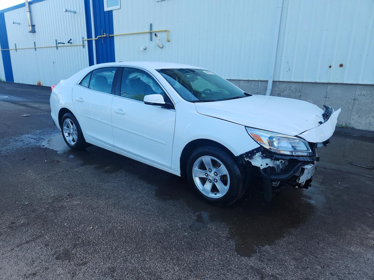 2015 Chevrolet Malibu Ls - Image 4