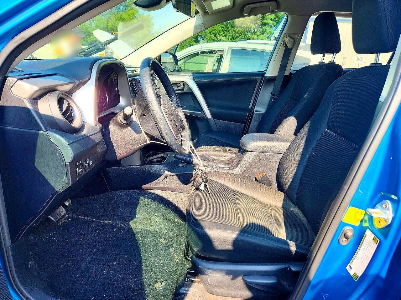 2017 Toyota Rav4 Le - Фото 7