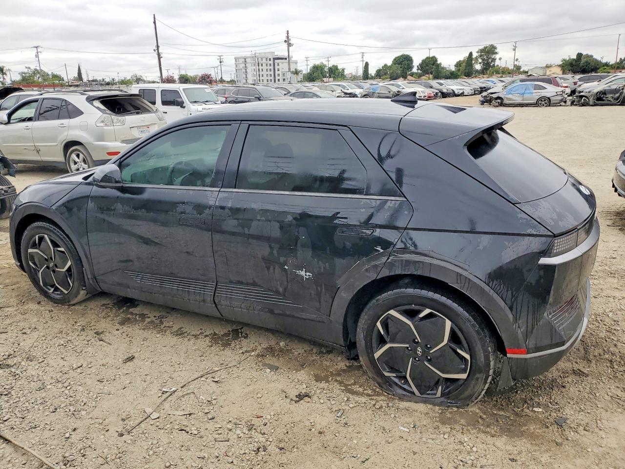 2024 Hyundai Ioniq 5 Sel - Image 2
