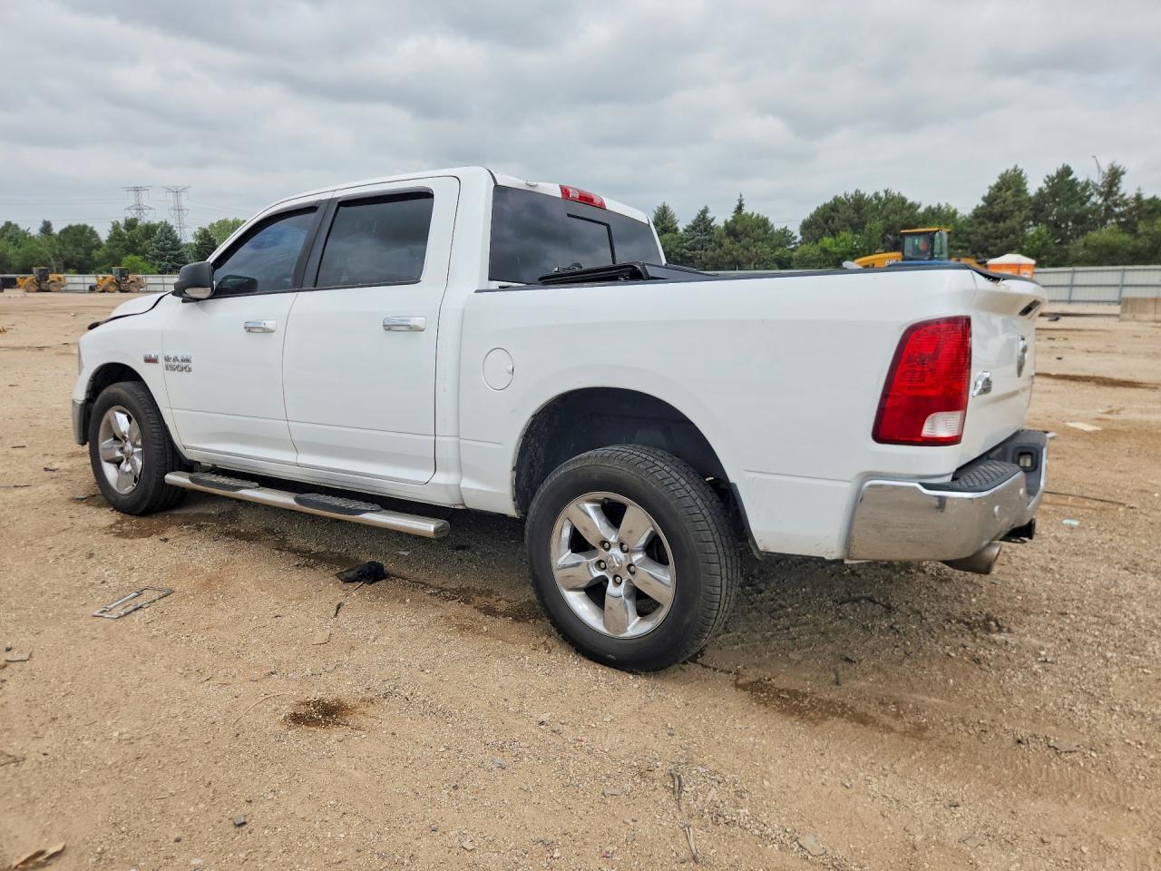 2016 Ram 1500 Slt - Фото 2