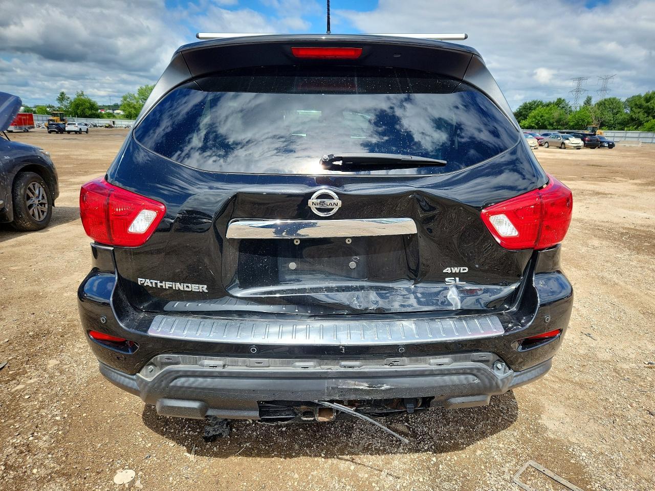 2017 Nissan Pathfinder Sl - Фото 6