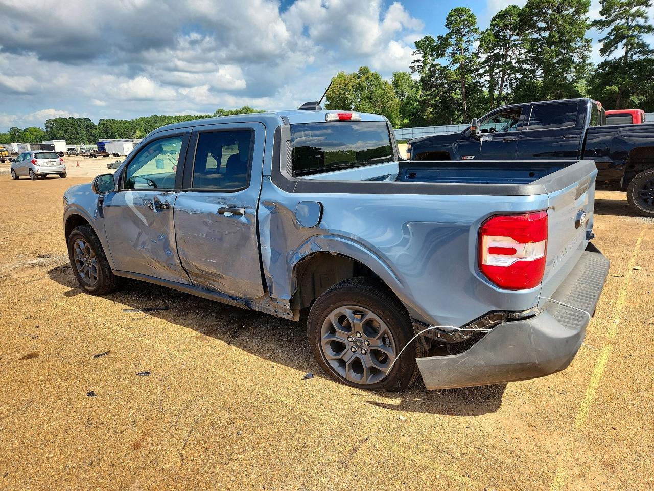 2025 Ford Maverick Xlt - Image 2