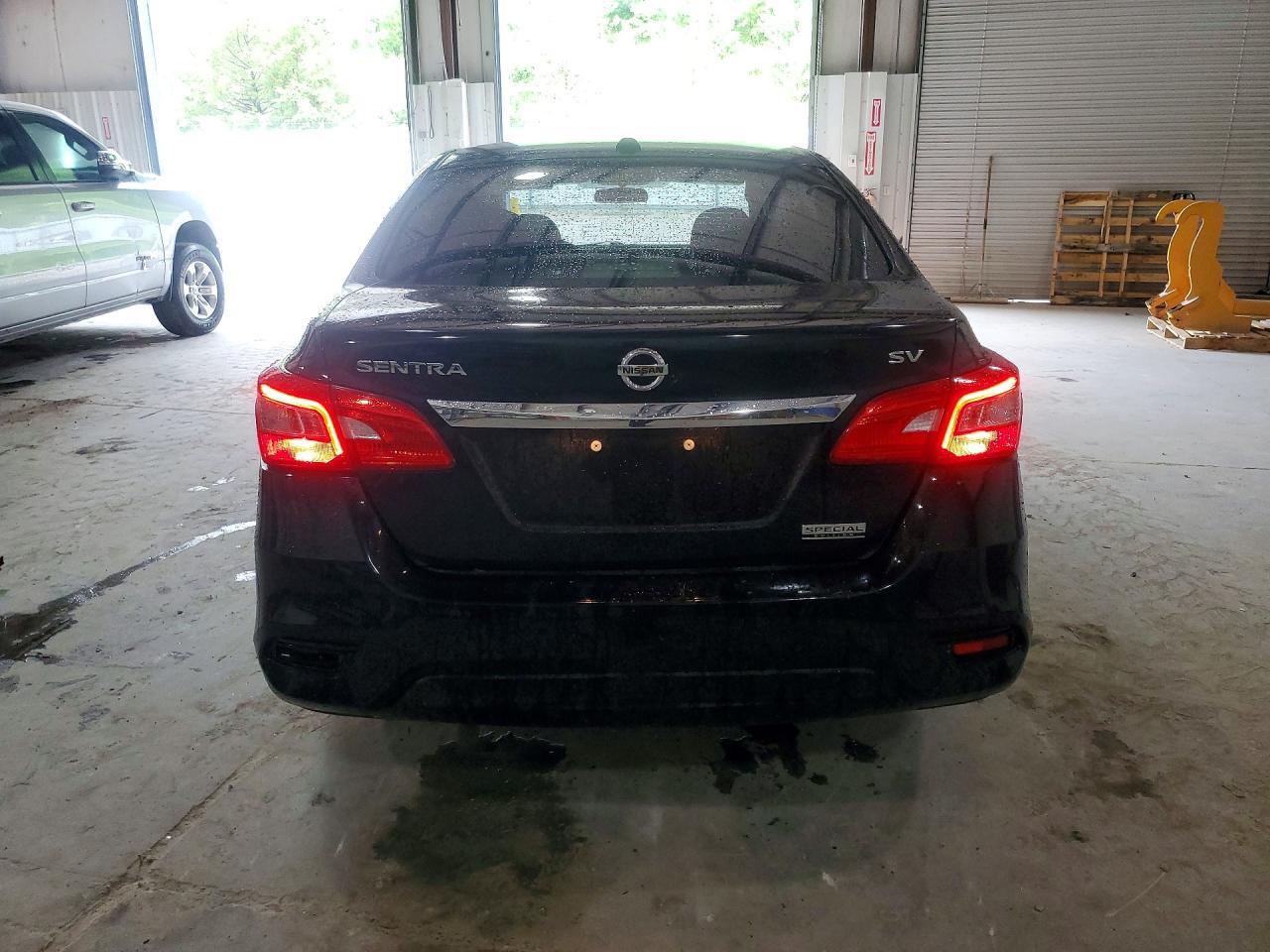 2019 Nissan Sentra Sv - Фото 6