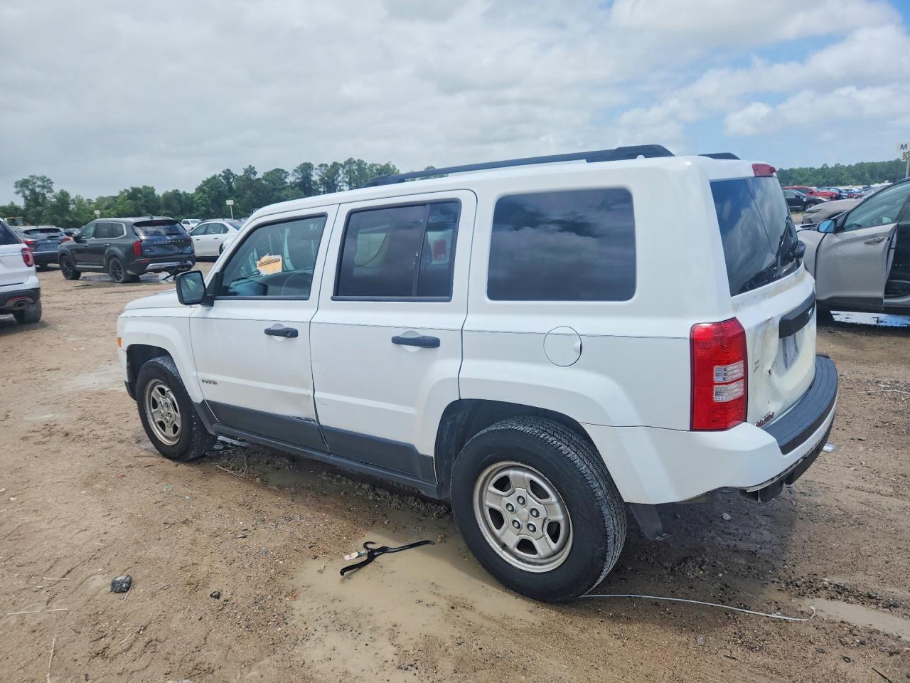 2014 Jeep Patriot Sport - Фото 2