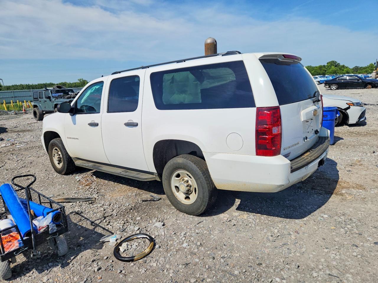 2012 Chevrolet Suburban K2500 - Image 2