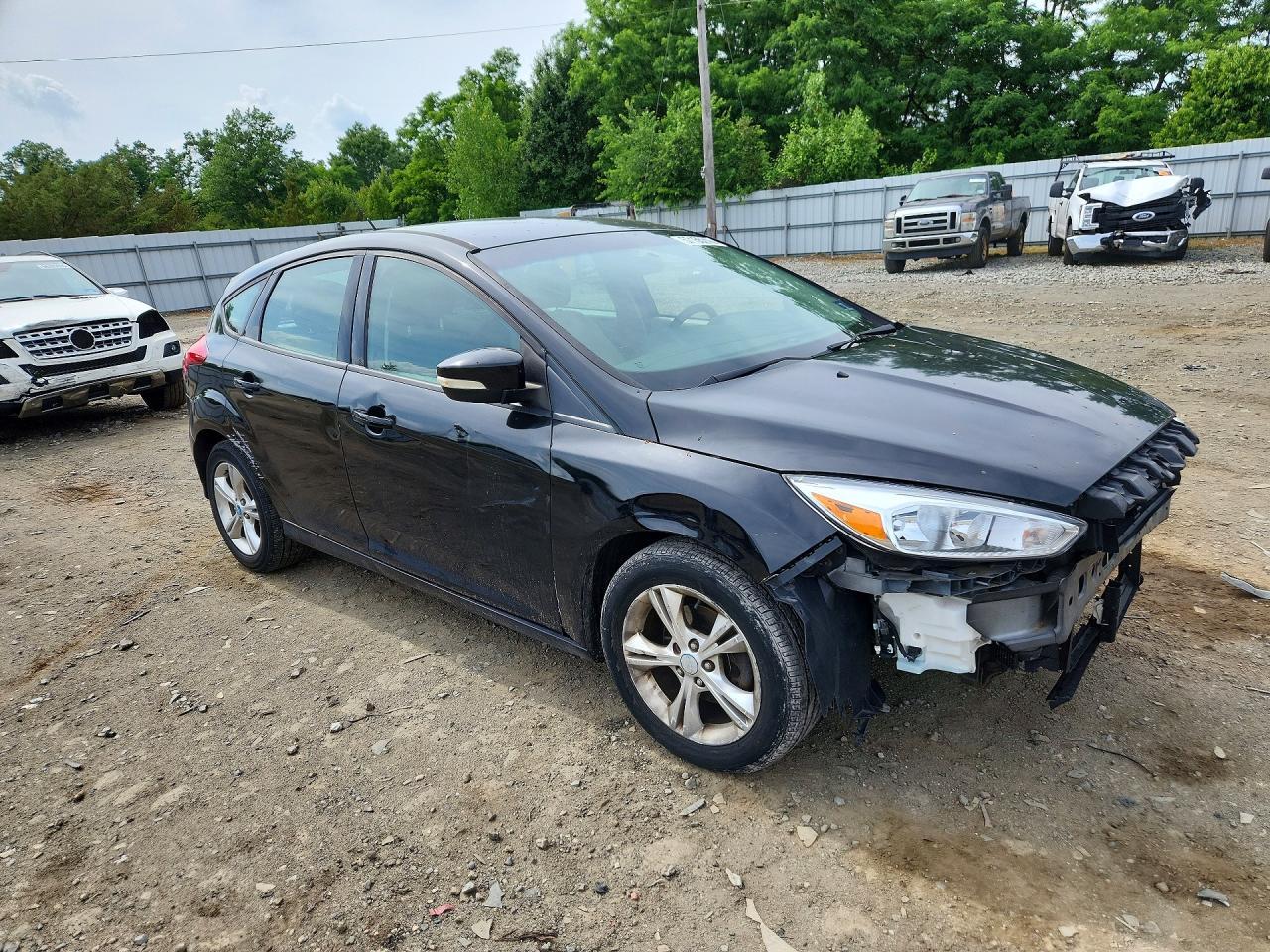 2017 Ford Focus Se - Image 4