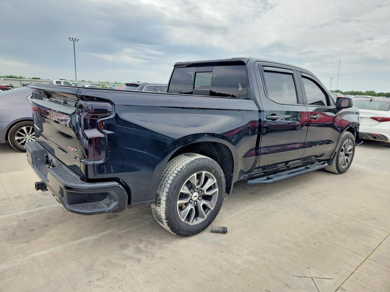 2020 Chevrolet Silverado K1500 Rst - Фото 3