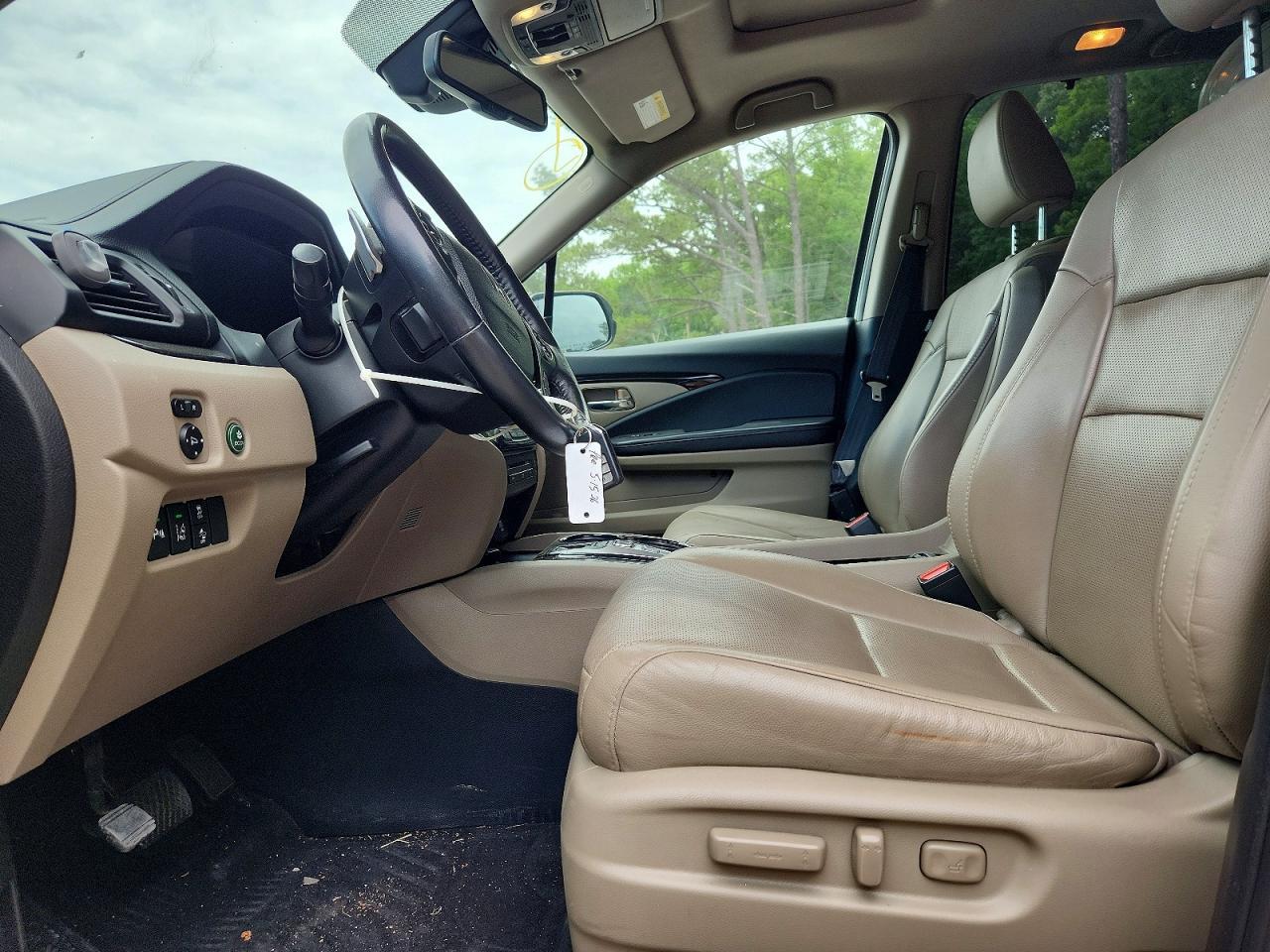 2018 Honda Pilot Elite - Image 7