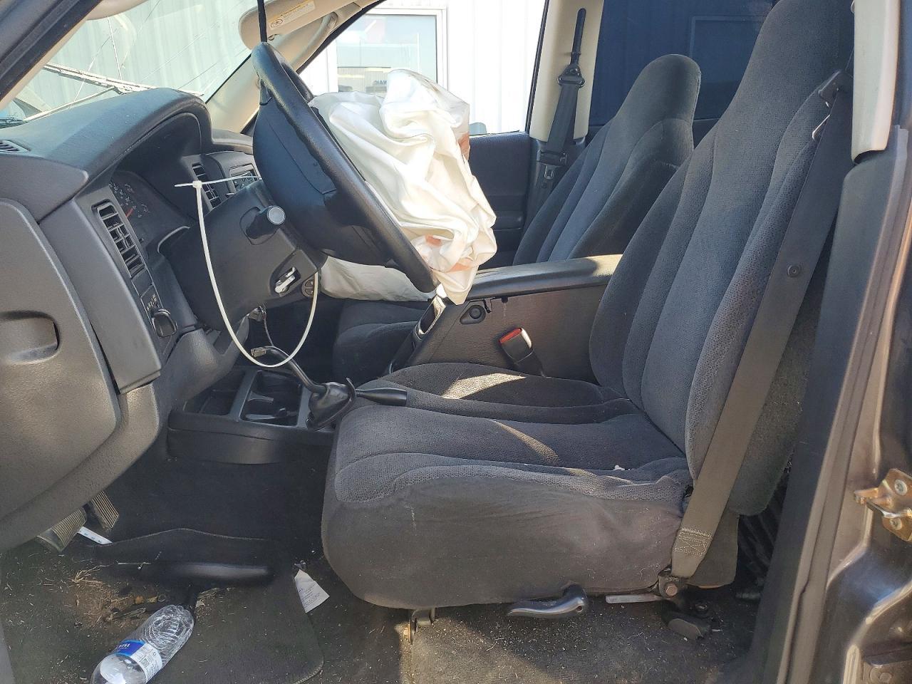 2004 Dodge Dakota Quad Slt - Image 7