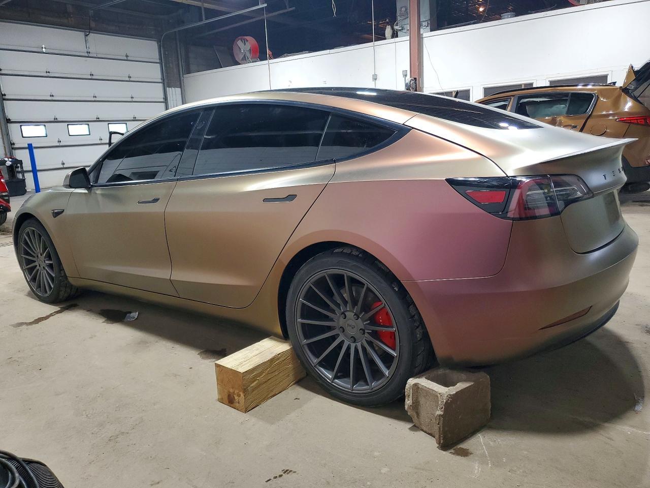 2021 Tesla Model 3 - Image 2