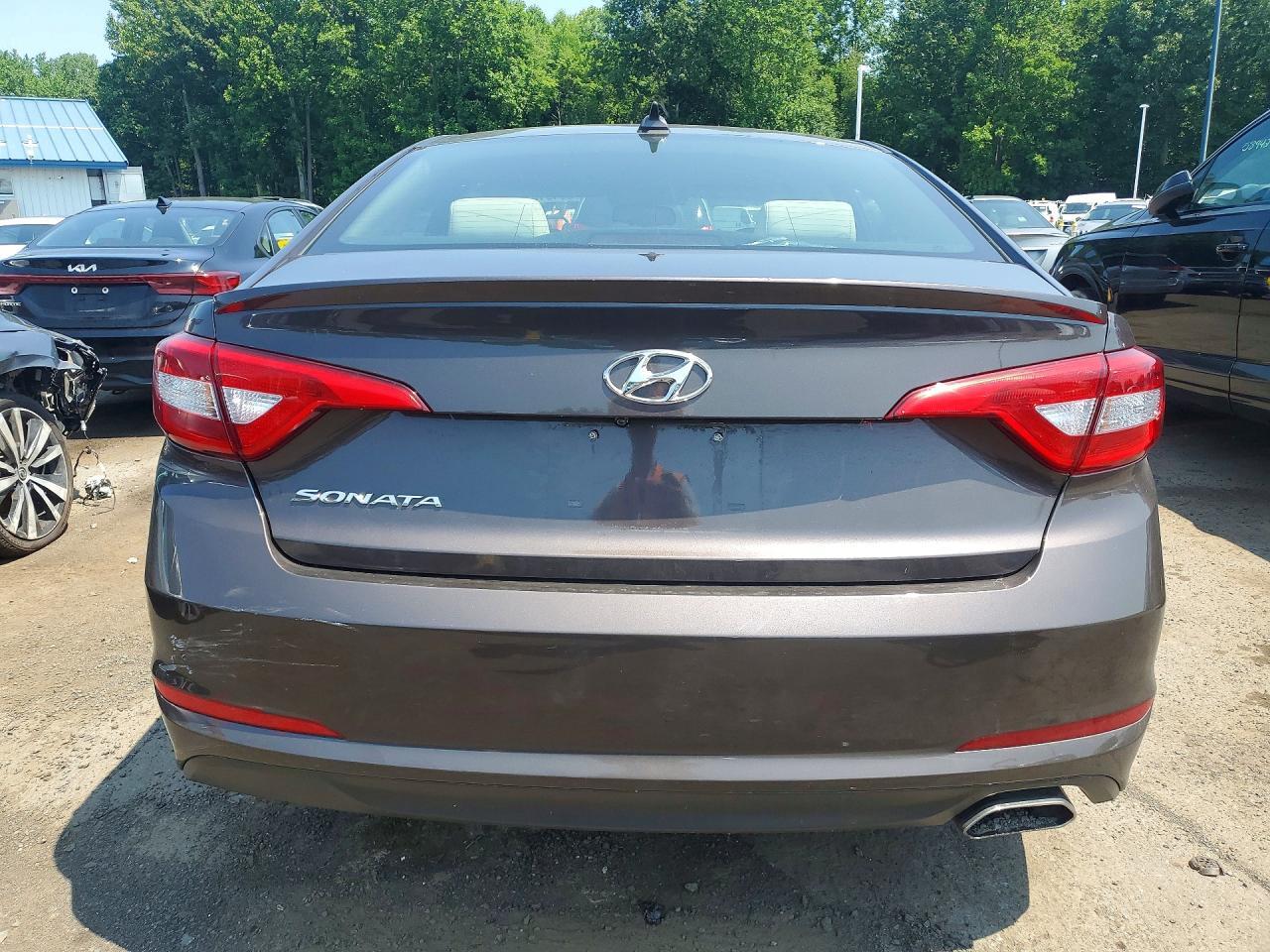 2017 Hyundai Sonata Se - Фото 6