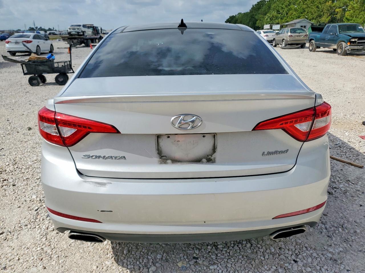 2015 Hyundai Sonata Limited - Image 6