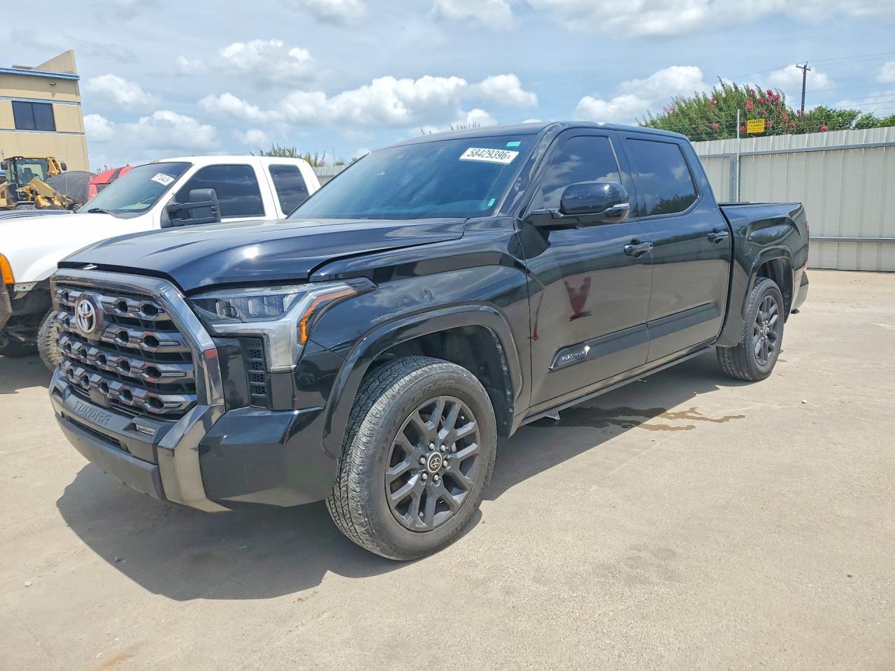 2022 Toyota Tundra Platinum
