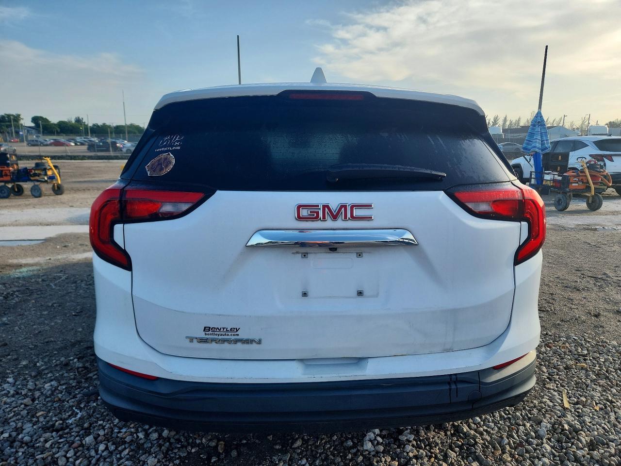 2020 GMC Terrain Sle - Фото 6