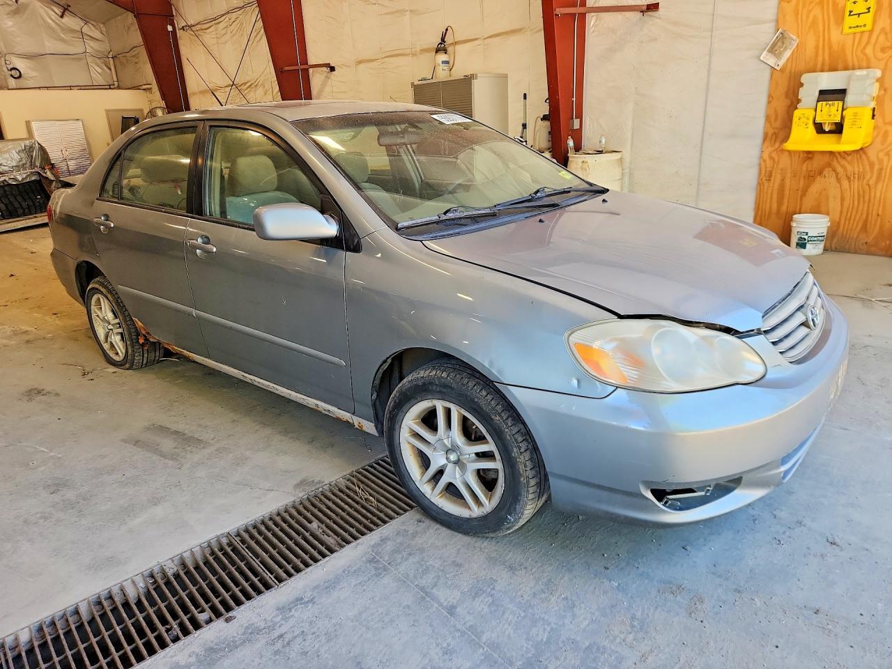 2004 Toyota Corolla - Фото 4