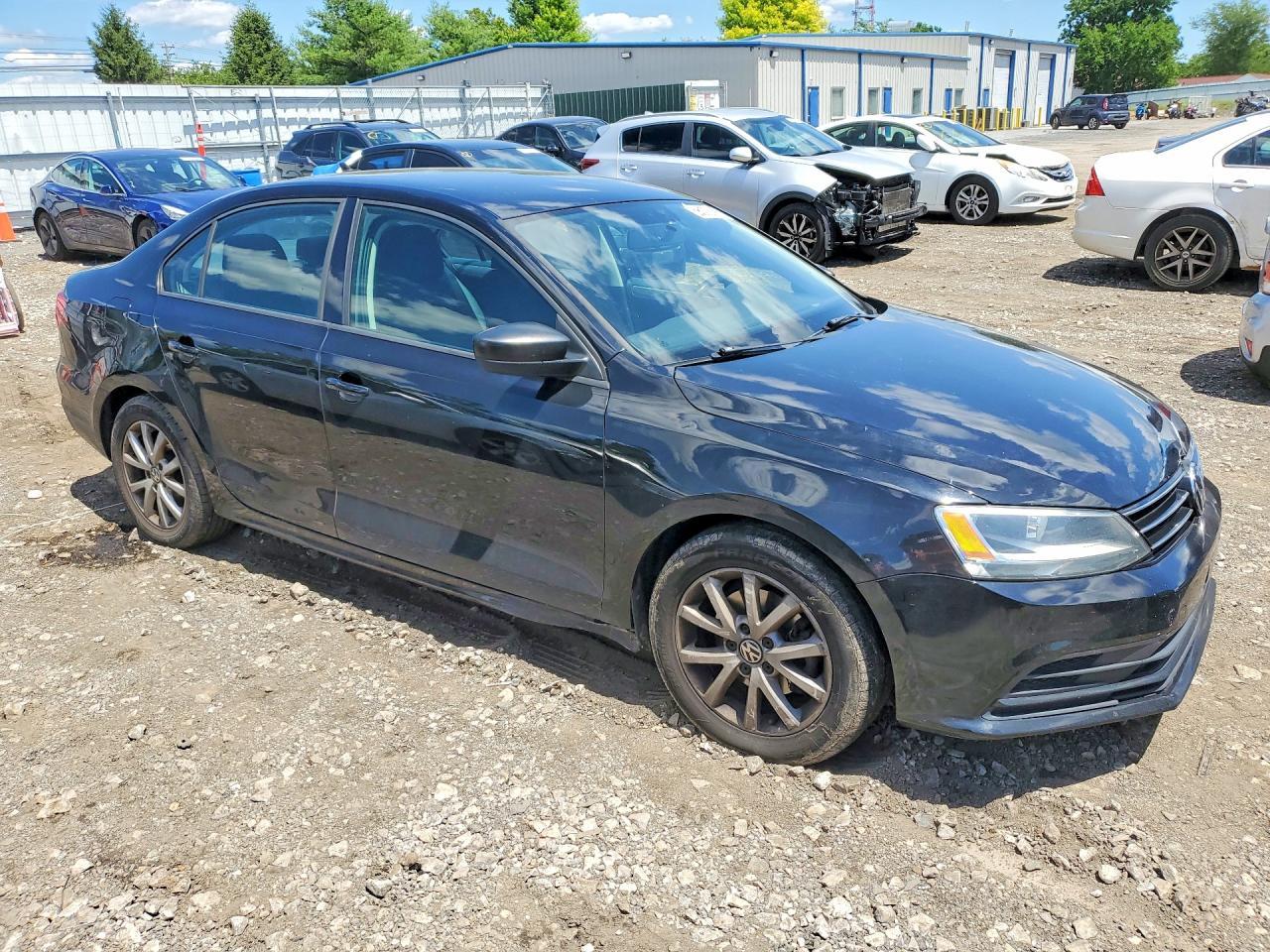 2015 Volkswagen Jetta Se - Image 4