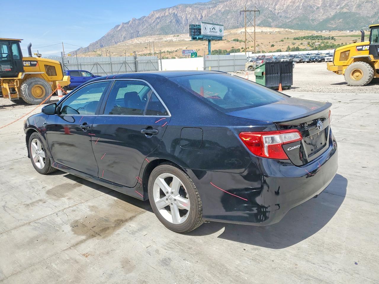 2014 Toyota Camry Se - Фото 2