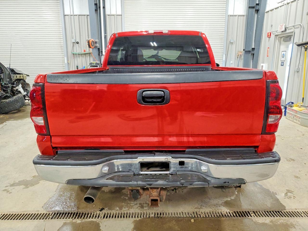 2003 Chevrolet Silverado K2500 Heavy Duty - Фото 6