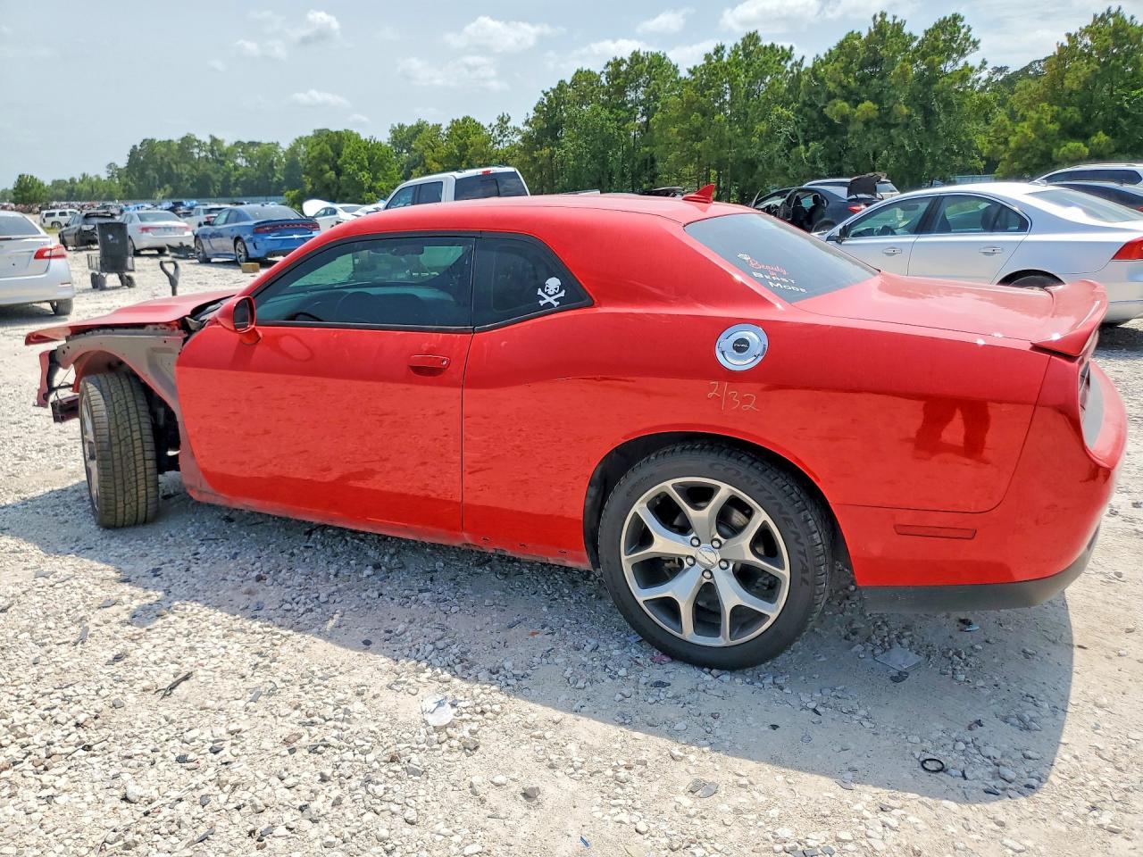 2015 Dodge Challenger Sxt Plus - Фото 2