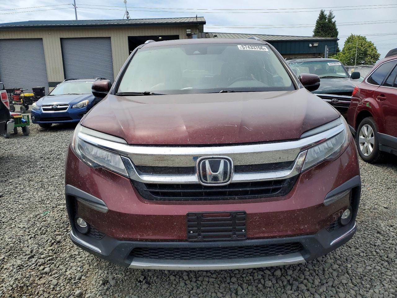 2021 Honda Pilot Touring - Image 5