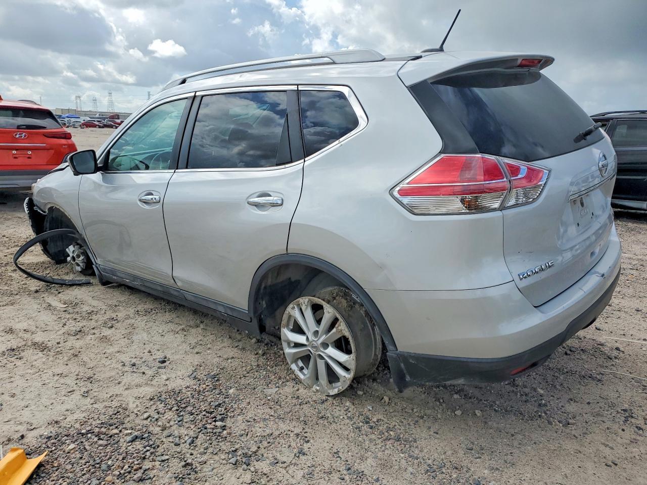 2016 Nissan Rogue Sv - Фото 2