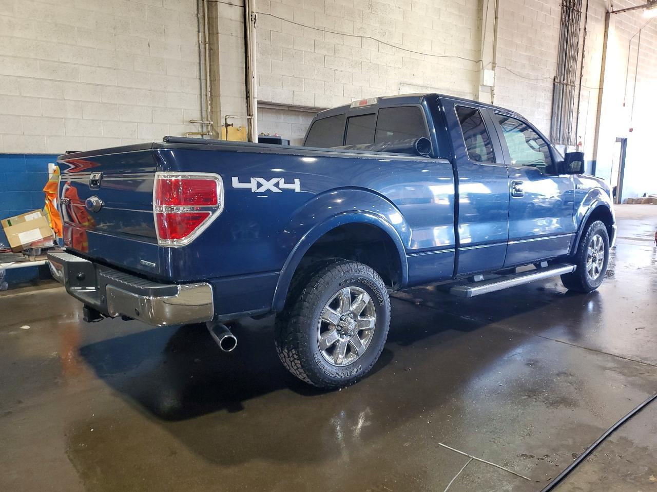 2013 Ford F150 Super Cab - Фото 3
