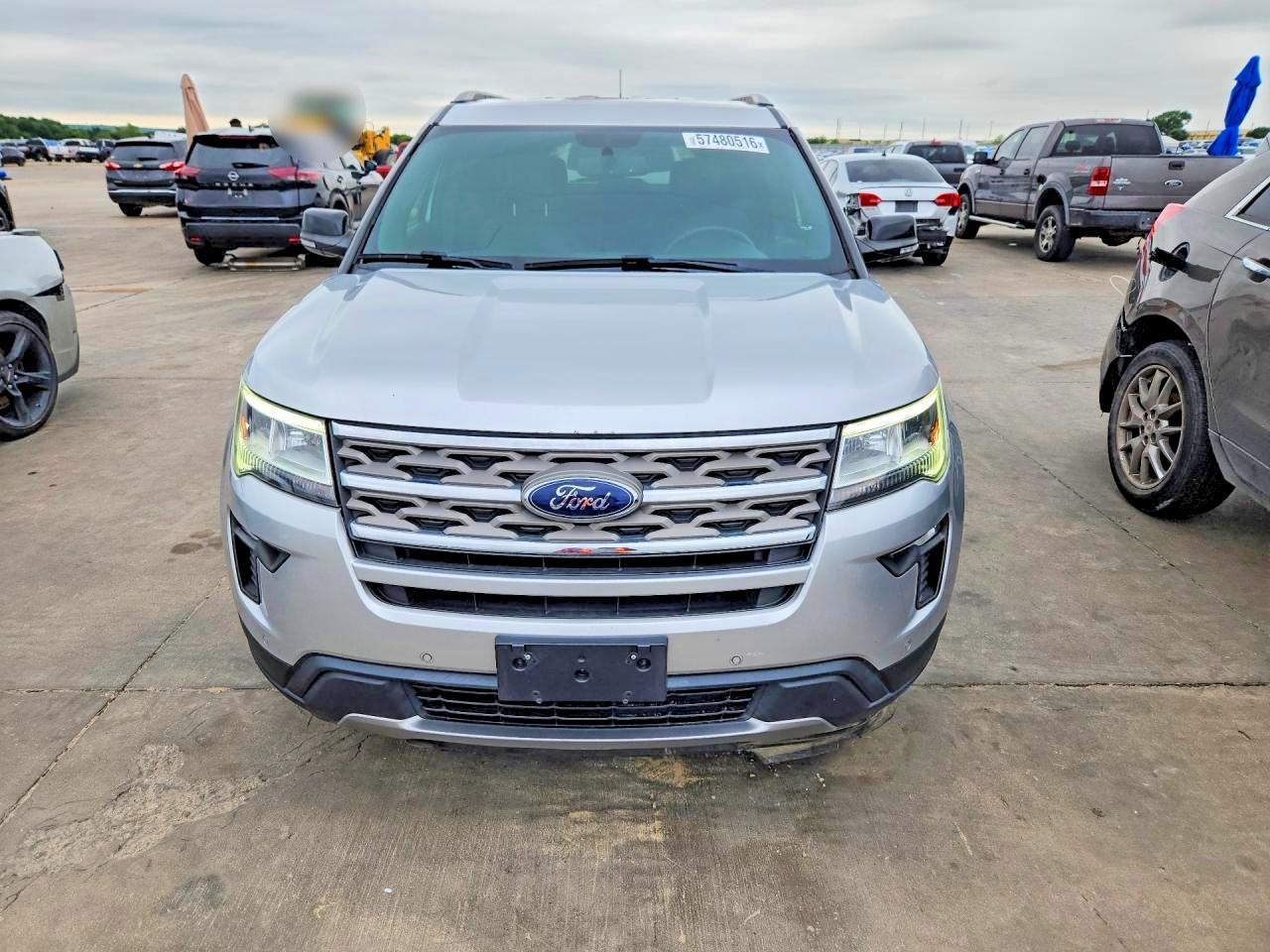 2018 Ford Explorer Xlt - Image 5