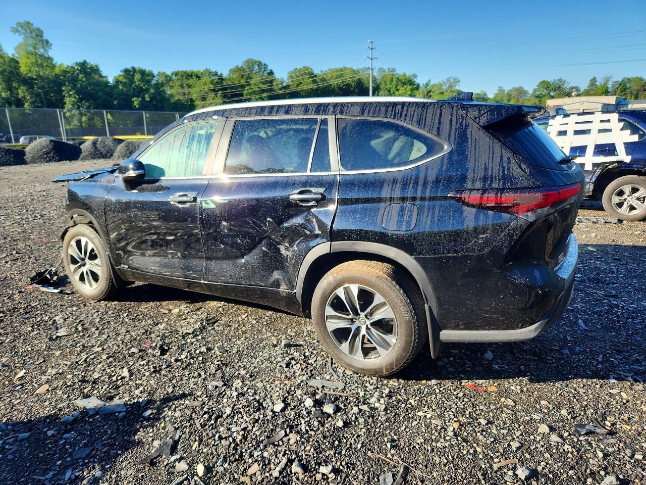2026 Toyota Highlander Hybrid Xle - Фото 2